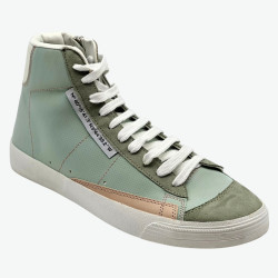 M3056 Corina