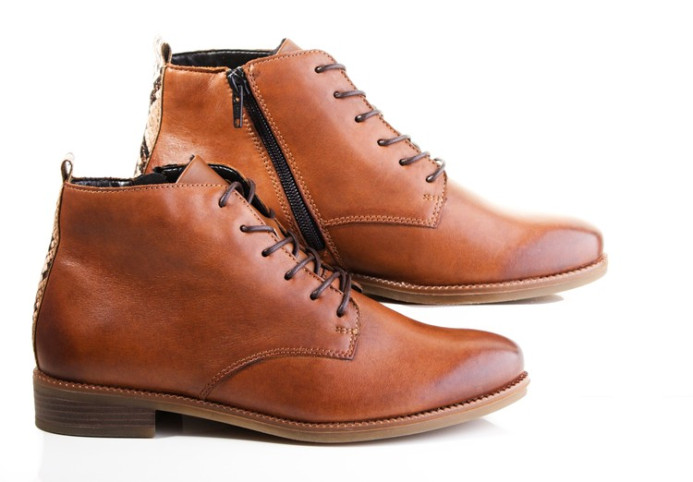 detail R6380/22 RIEKER