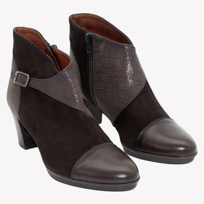 detail HI63639 HISPANITAS