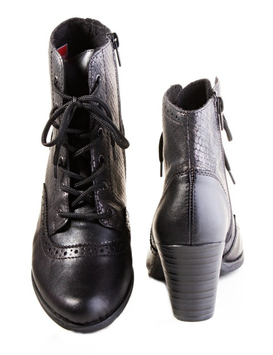 detail Y8930/00 RIEKER