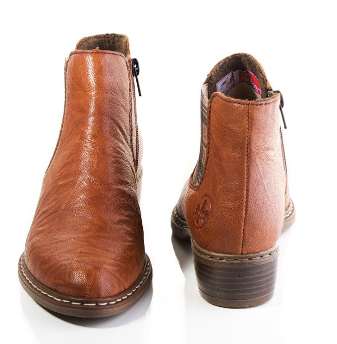 detail Y0894/22 RIEKER