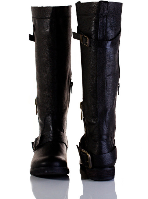 detail 523527 BULL BOXER
