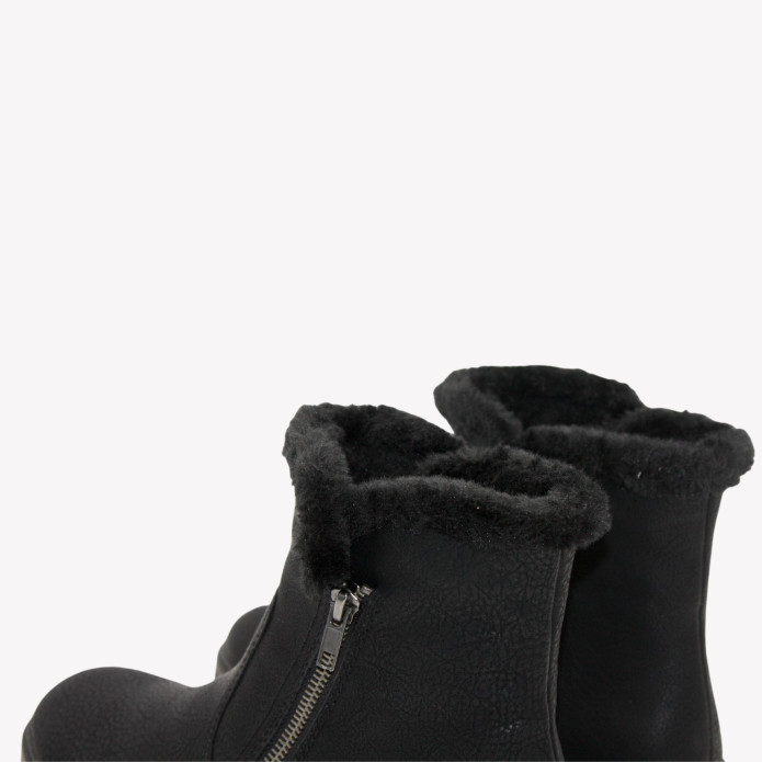 detail Y3481-00 Rieker