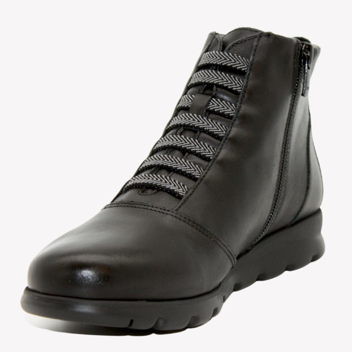 detail SUSAN F 0356 Fluchos