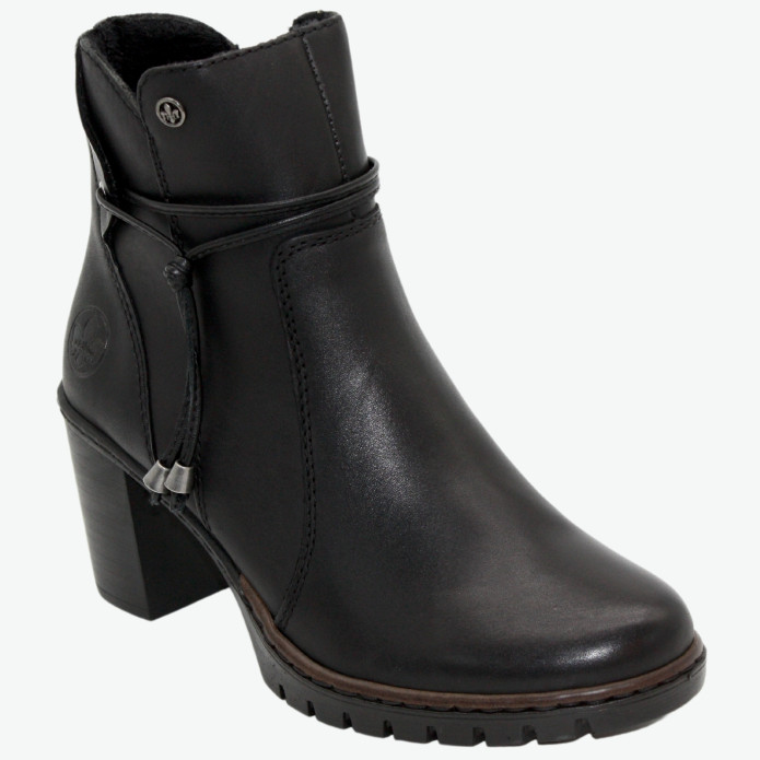 detail Y2567-00 Rieker