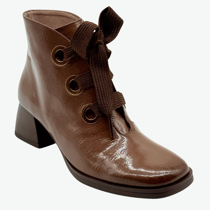 detail HI 254326 3 HISPANITAS