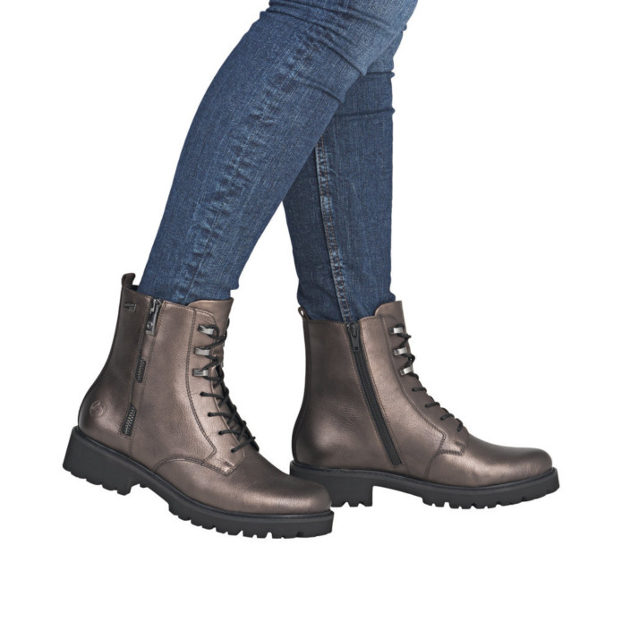 detail D8656-90 Remonte