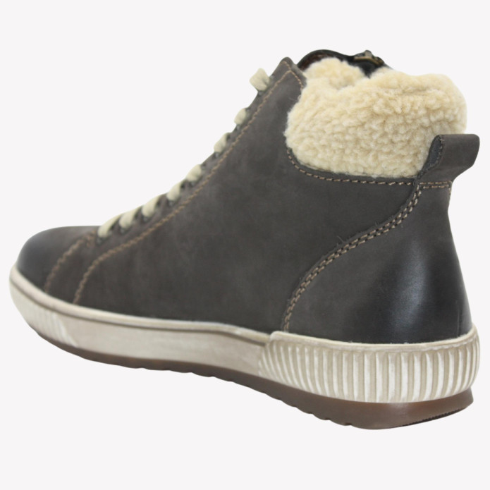 detail D0770-45 Remonte