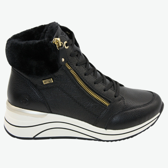 detail D0T77-02 Remonte