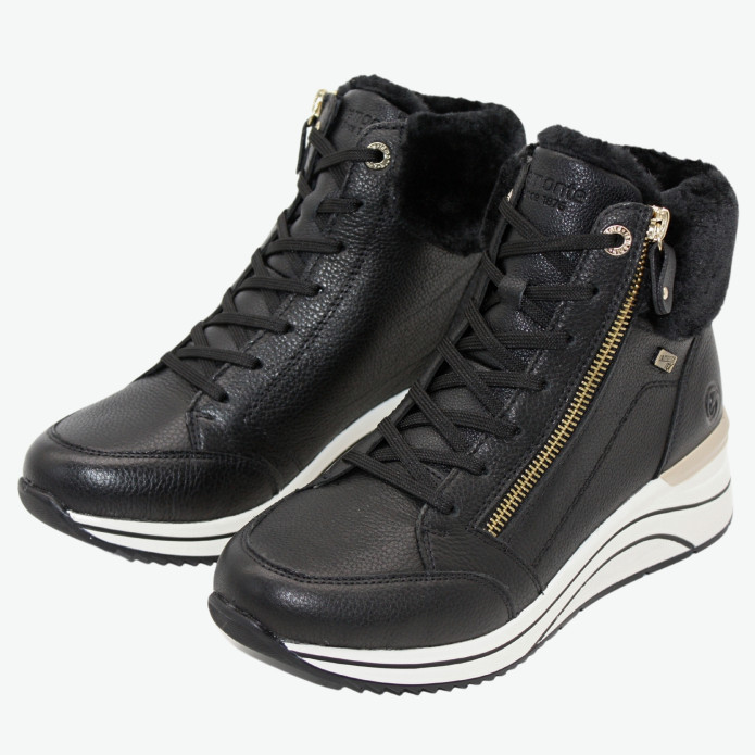 detail D0T77-02 Remonte