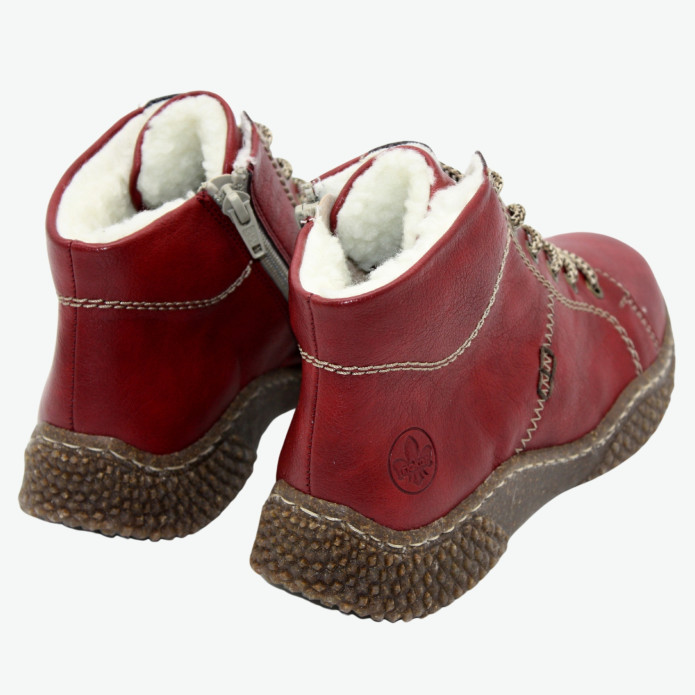 detail Y8412-33 Reiker