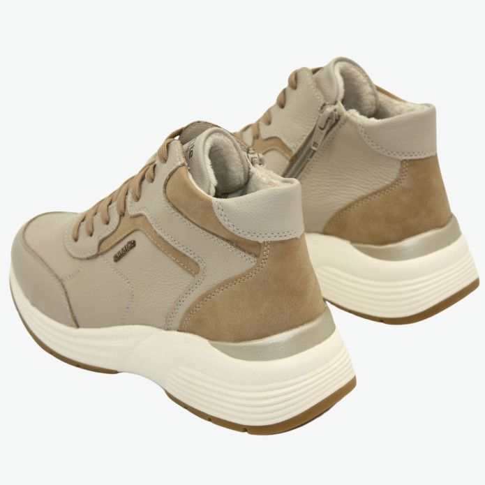 detail D6683-60 Remonte