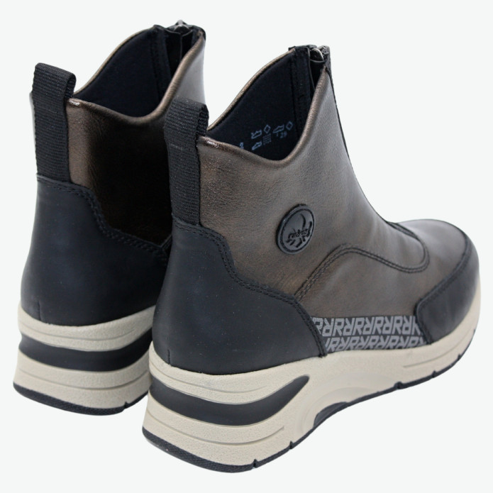 detail N9381-60 Reiker