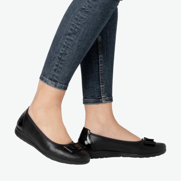 detail L9366-00 Rieker