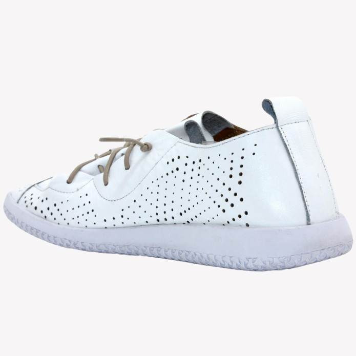 detail 8562024 MOLLY BESSA
