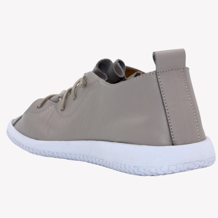 detail 8562023 MOLLY BESSA