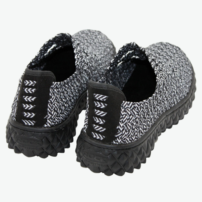 detail 111-23 Rock spring