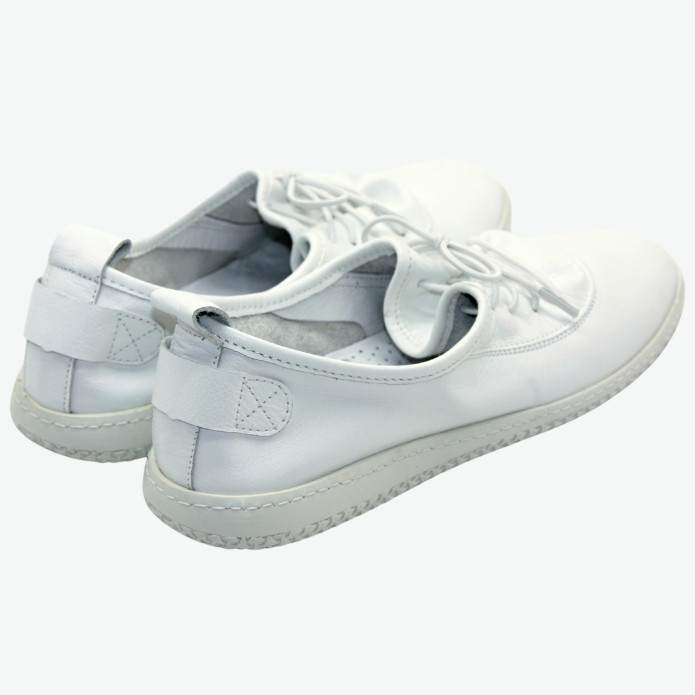 detail 102 24 123 Molly Bessa