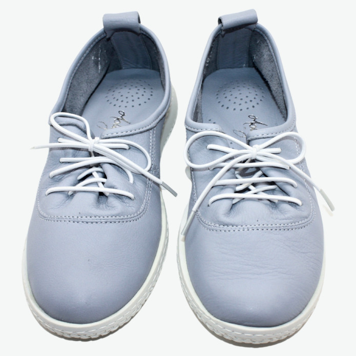 detail 102 24 123 Molly Bessa