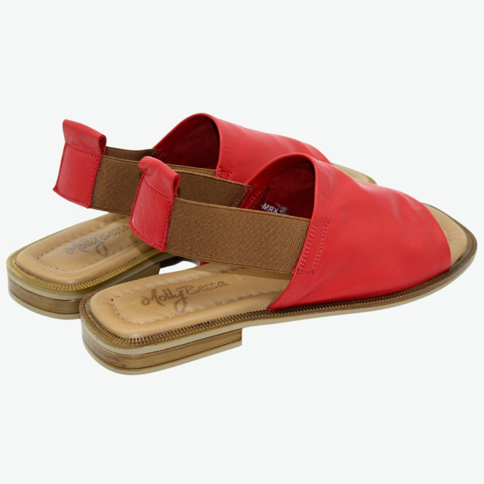 detail 500 1737 Molly Bessa