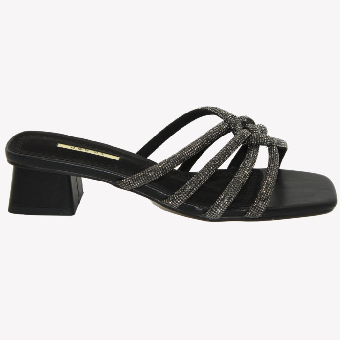 detail M3365 Corina