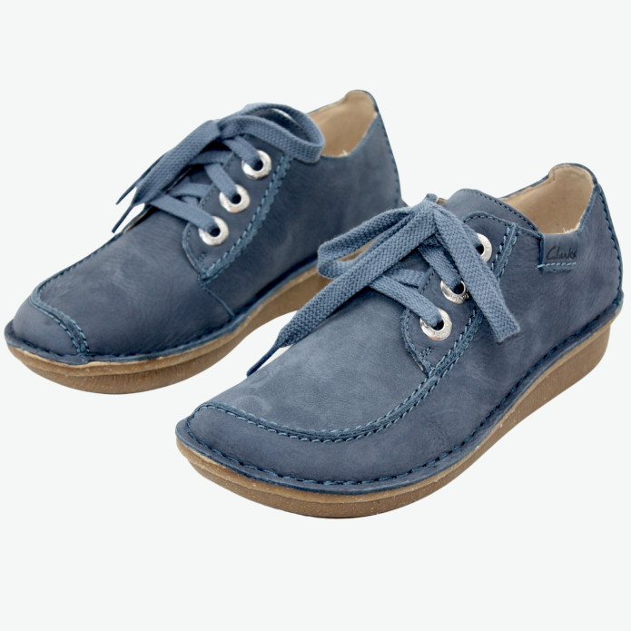 detail Funny Dream Nubuck Clarks