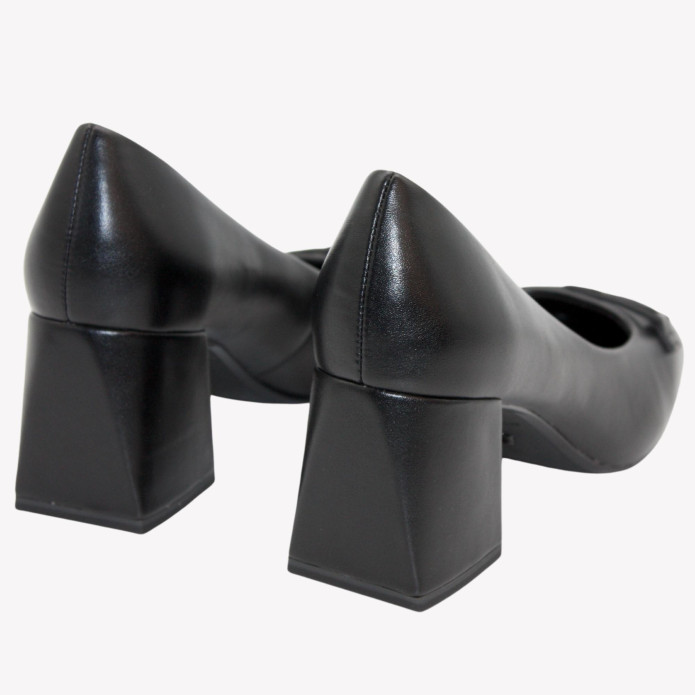 detail 1-1-22416-20 001 Tamaris