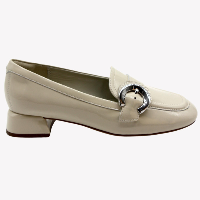 detail Daiss30 Trim Clarks 4