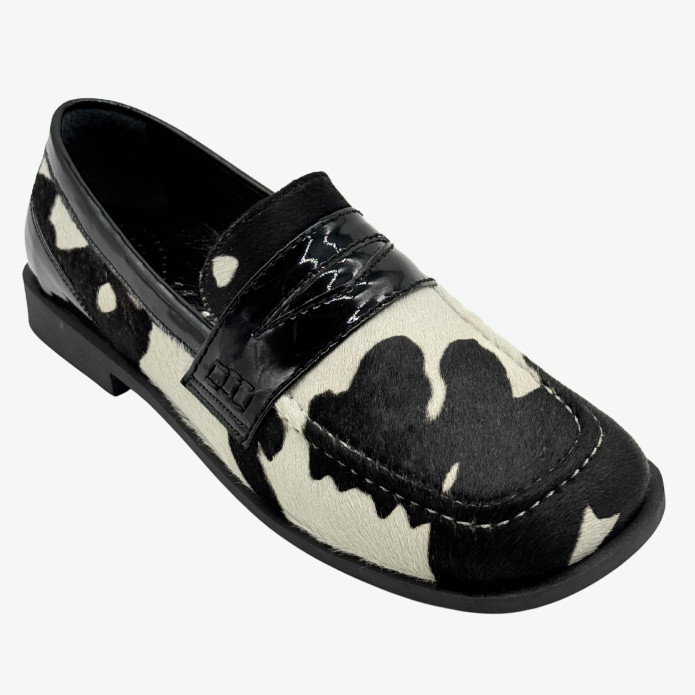 detail 3002 Pony Keku