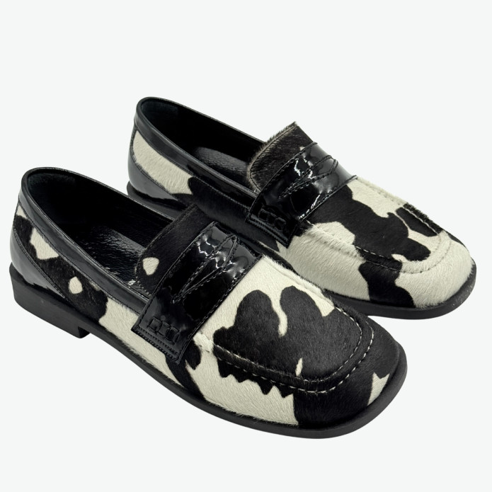 detail 3002 Pony Keku