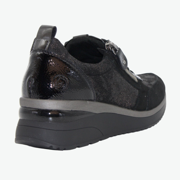detail D2401-02 Remonte