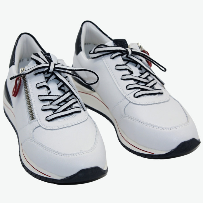 detail R3708-80 Remonte